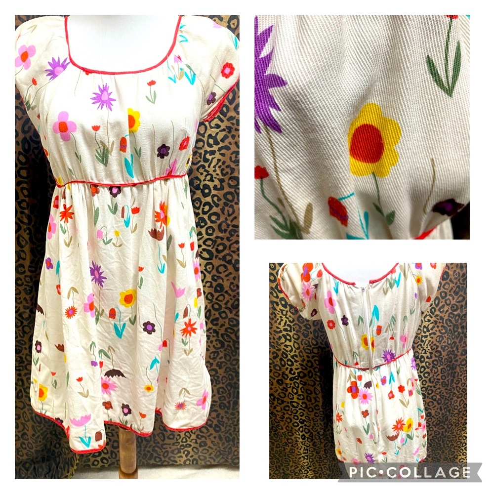 Adorable vintage babydoll dress